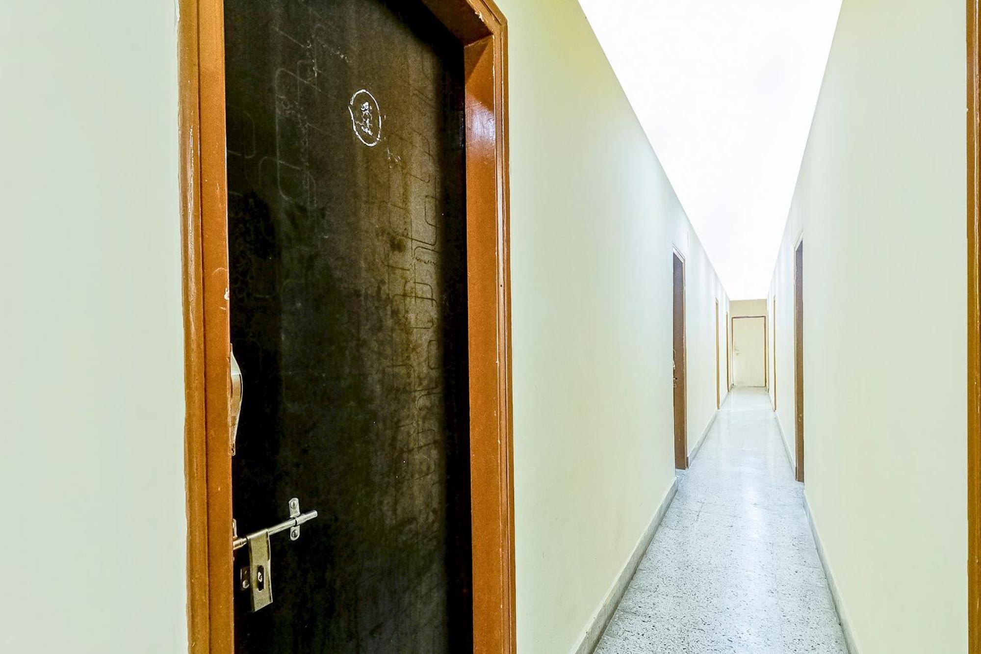 Hotel O New Ushakal Lodging & Boarding Nirmal  Εξωτερικό φωτογραφία