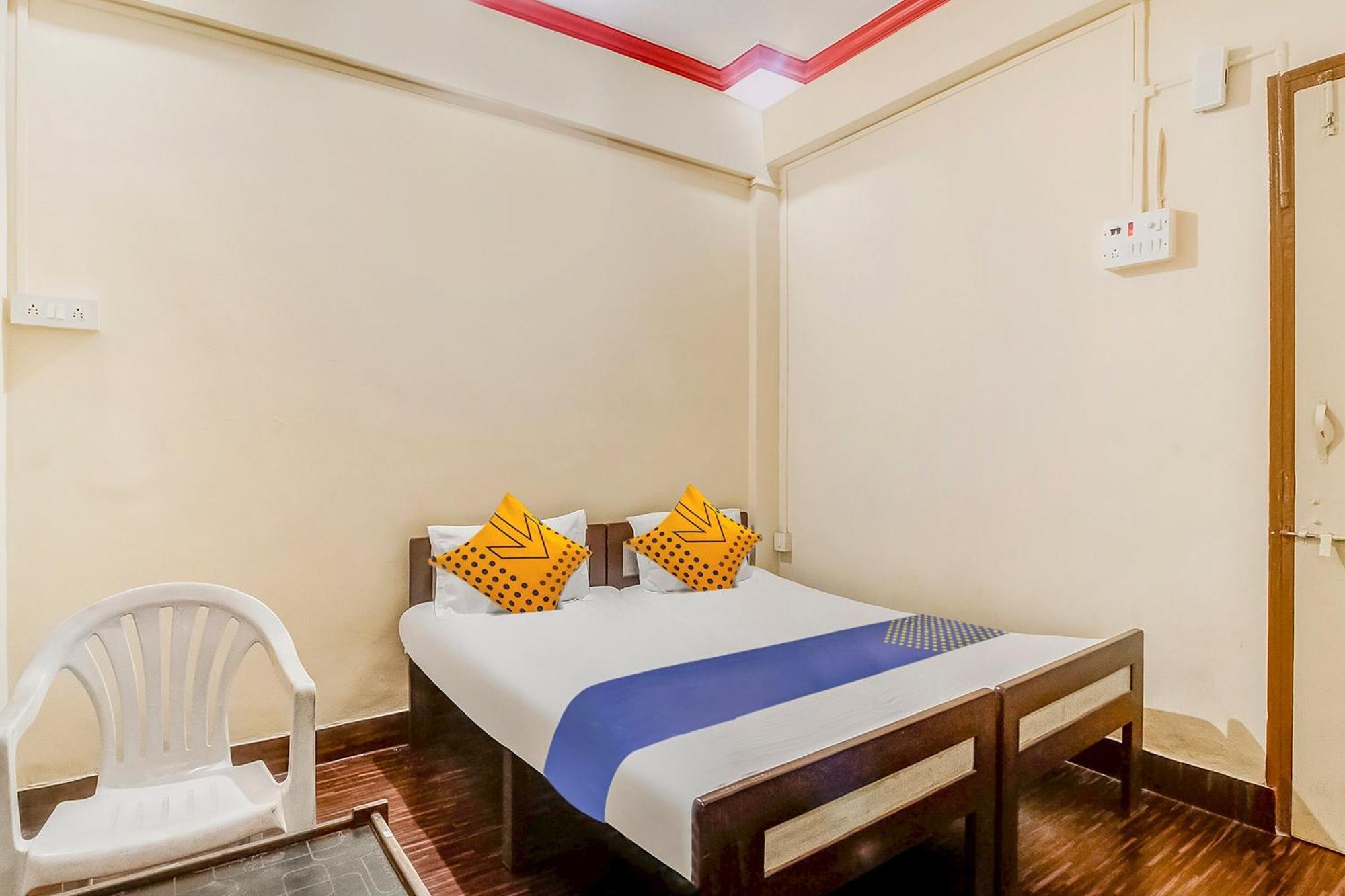 Hotel O New Ushakal Lodging & Boarding Nirmal  Εξωτερικό φωτογραφία